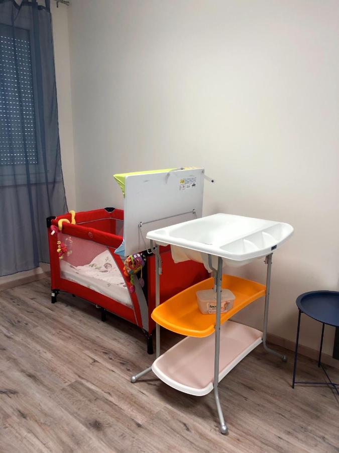 Vecsesi Rendezvenykoezpont Es Panzio Bed and Breakfast Εξωτερικό φωτογραφία